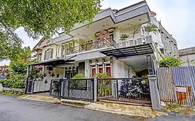 Spot On 91482 Sentosa Home